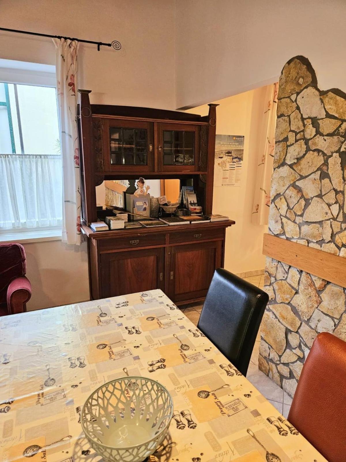 Ferienwohnung Koppi Pamhagen Екстер'єр фото